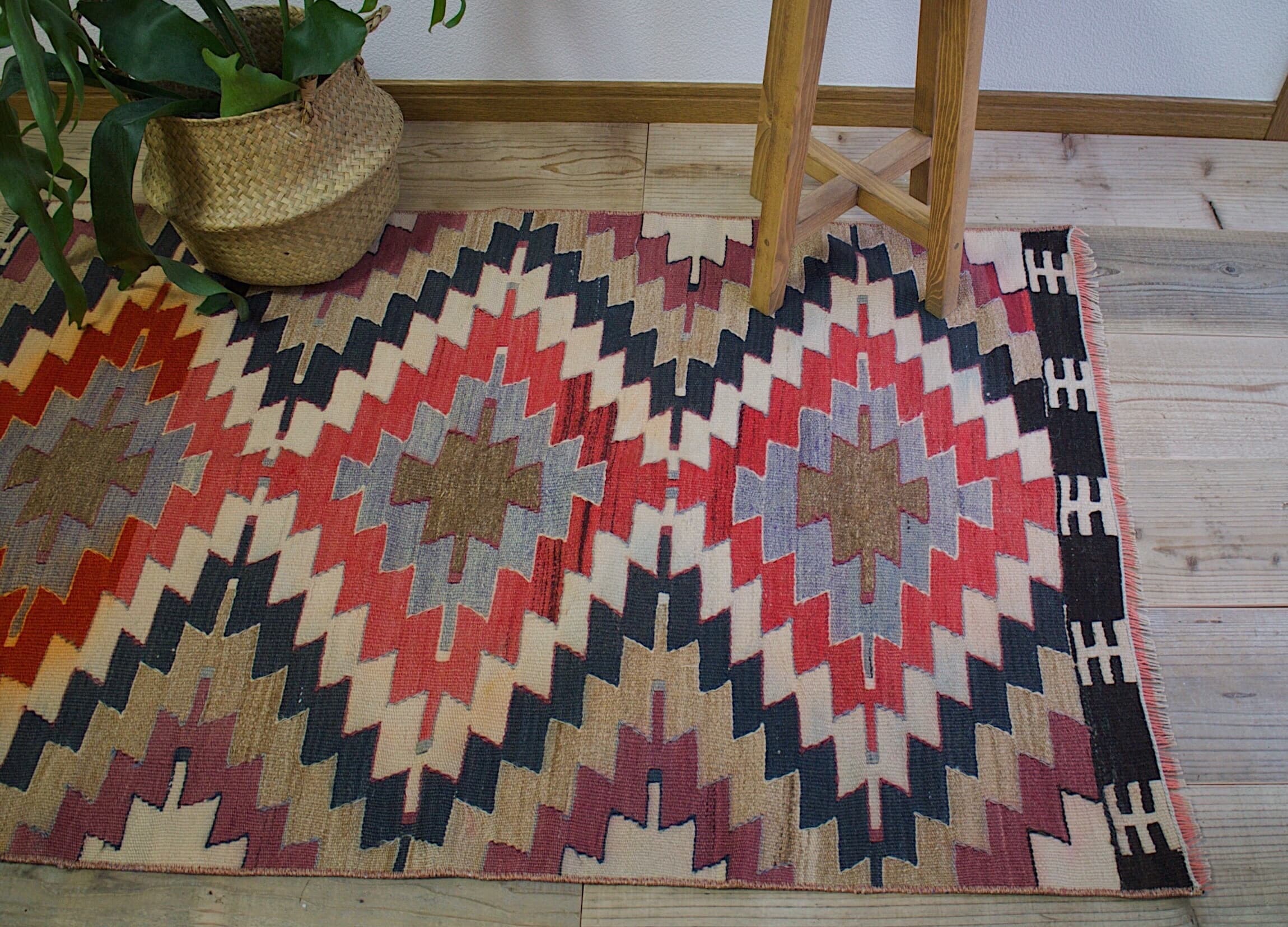 オレンジのオールドキリム