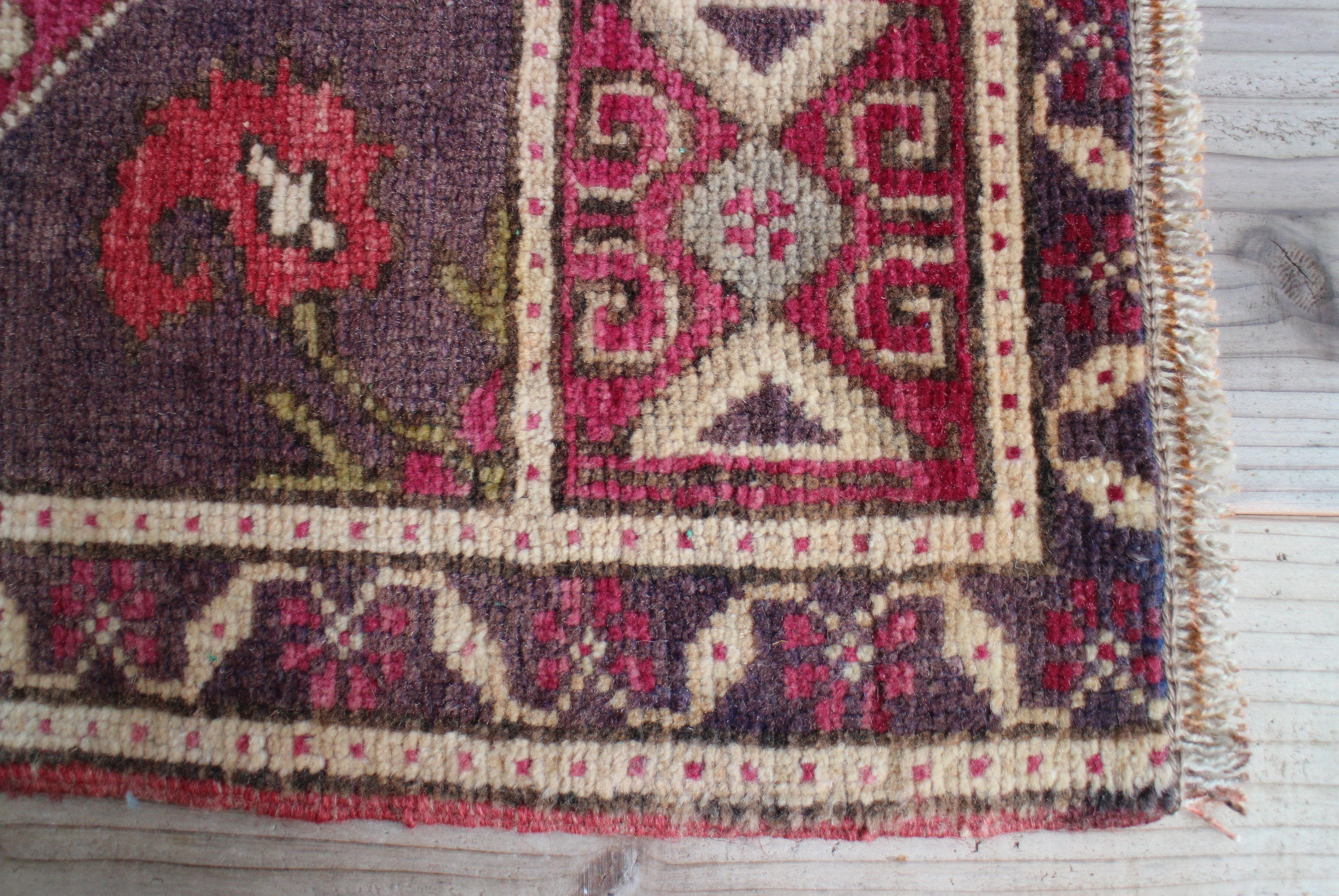 ブラウンのオールドキリム