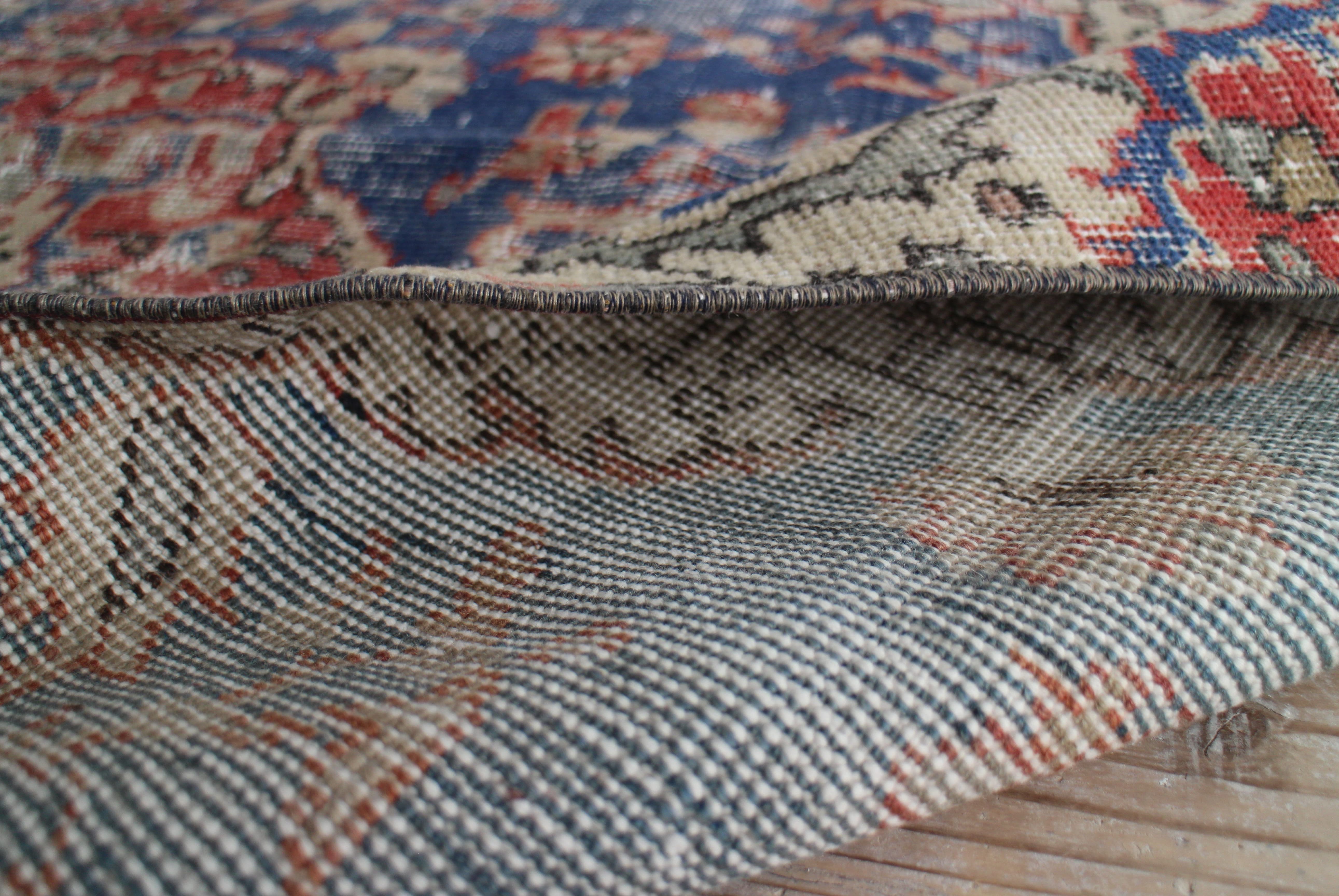 青のオールドキリム