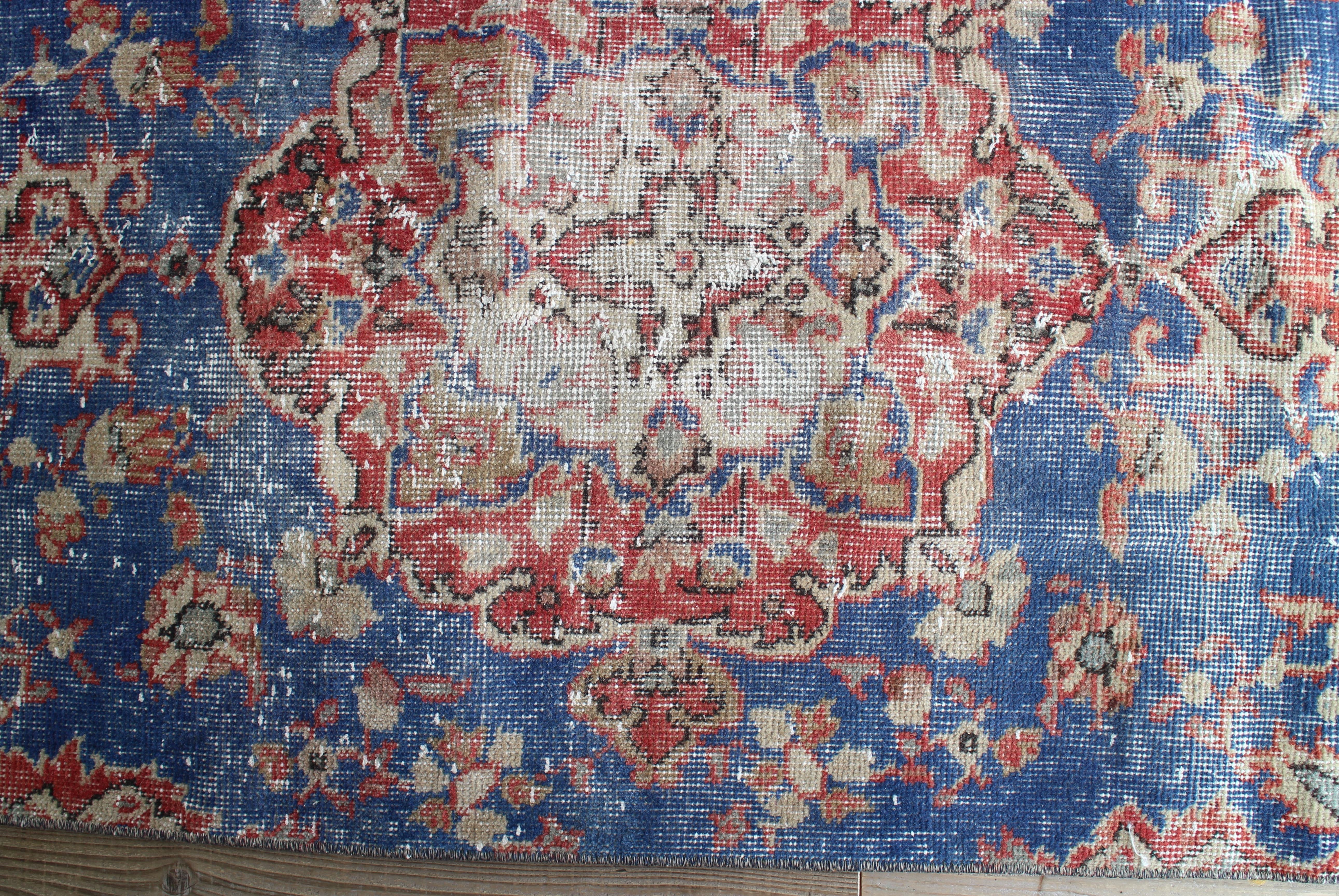 青のオールドキリム