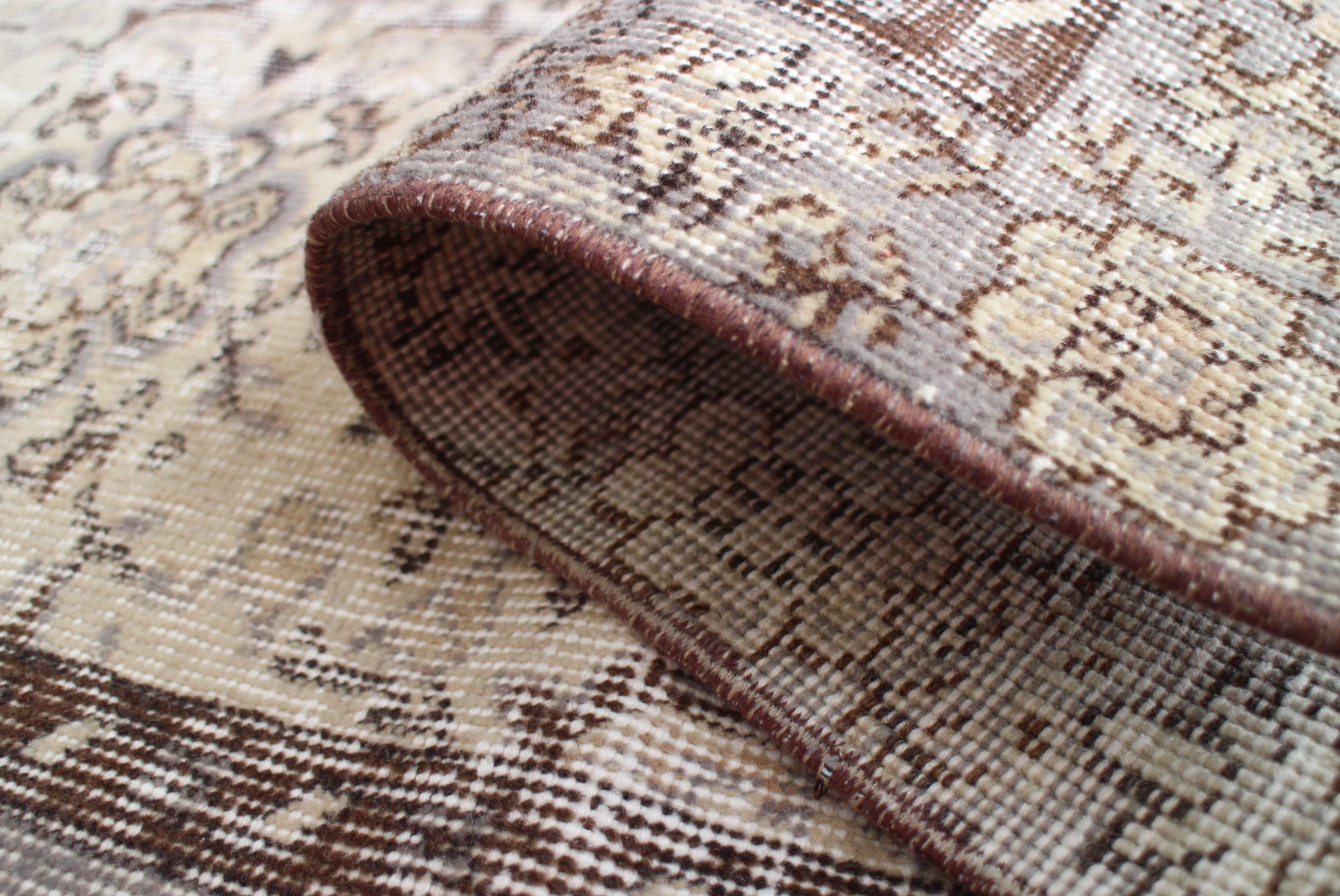 グレーのオールドキリム