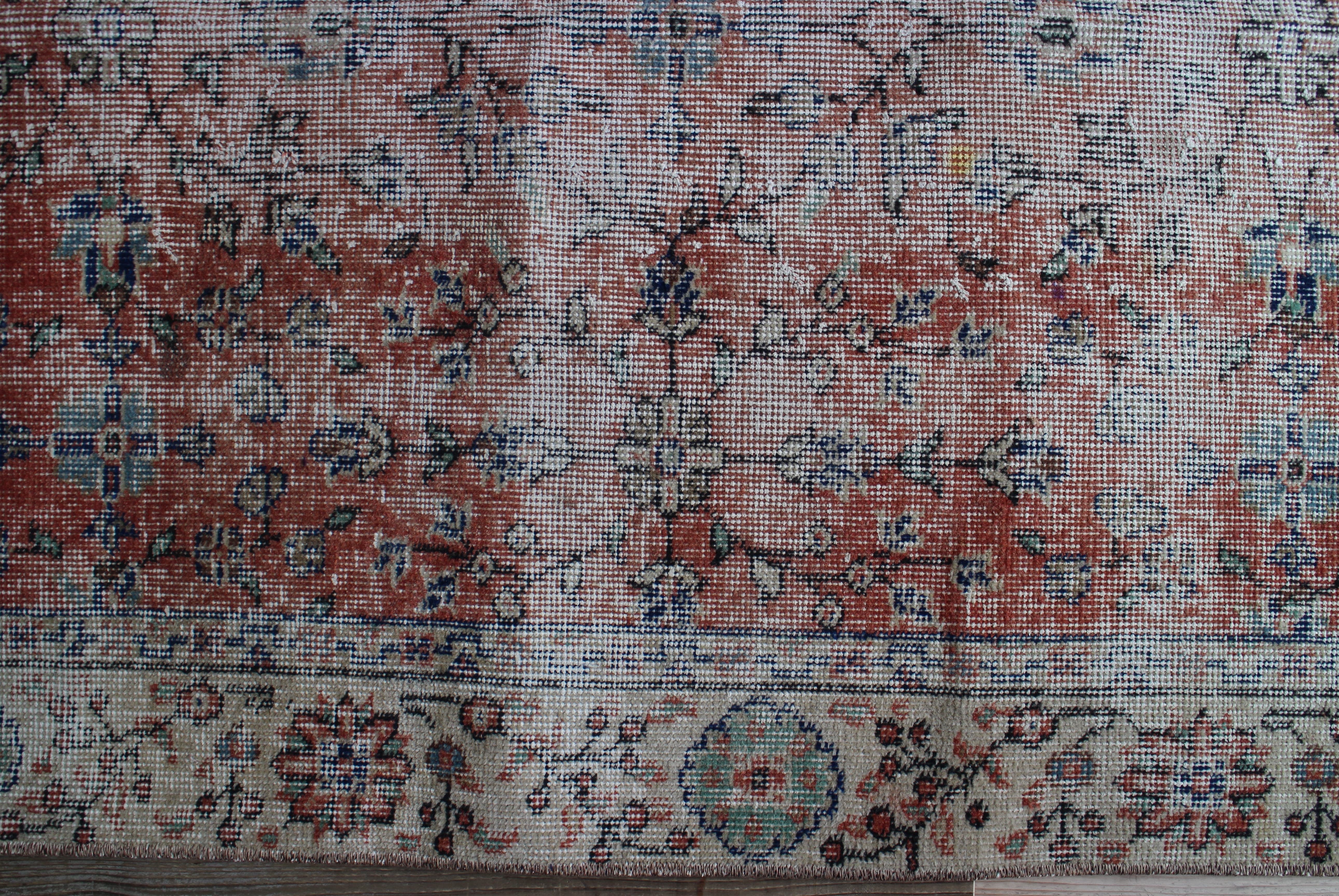 オレンジのオールドキリム