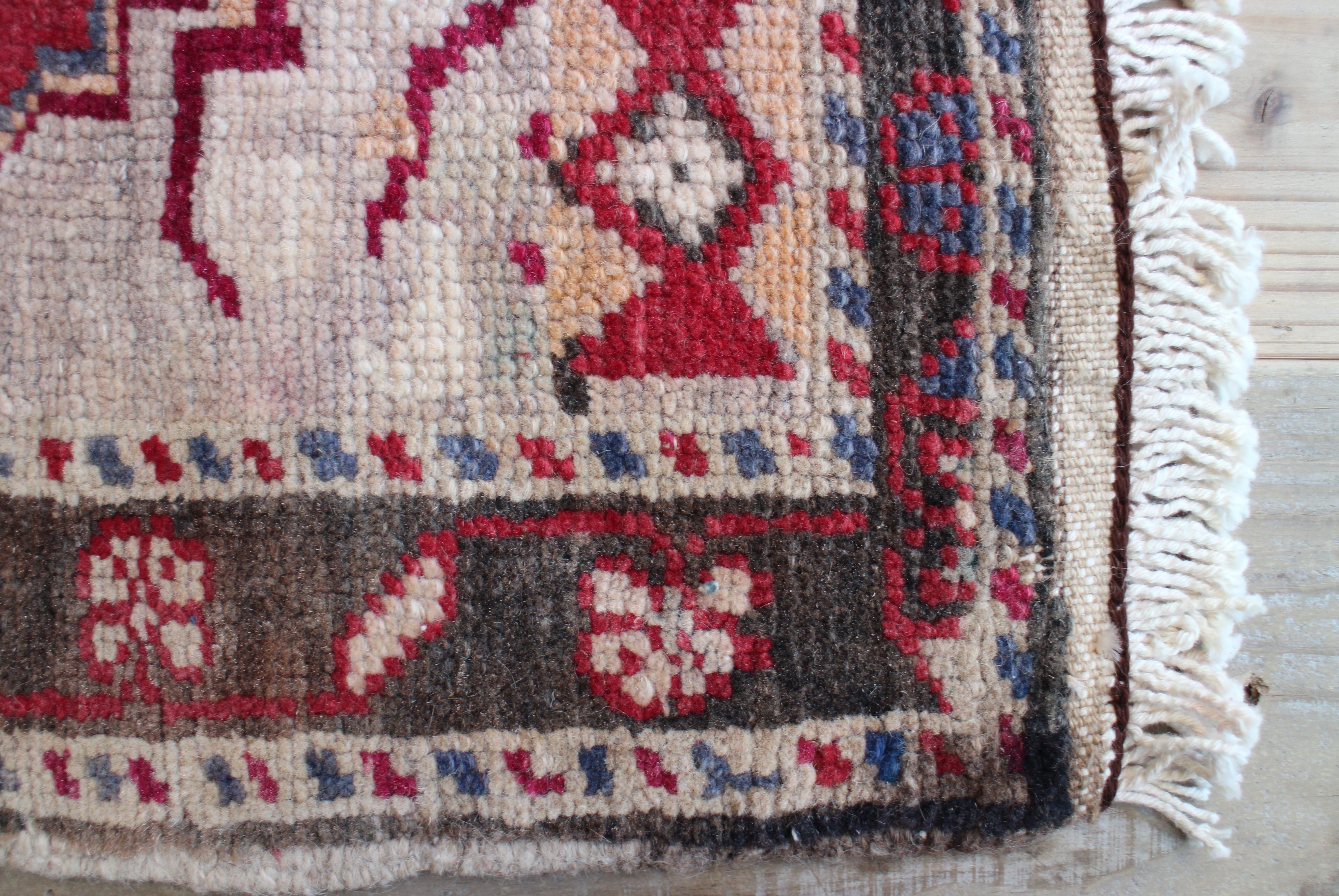 青いオールドキリム