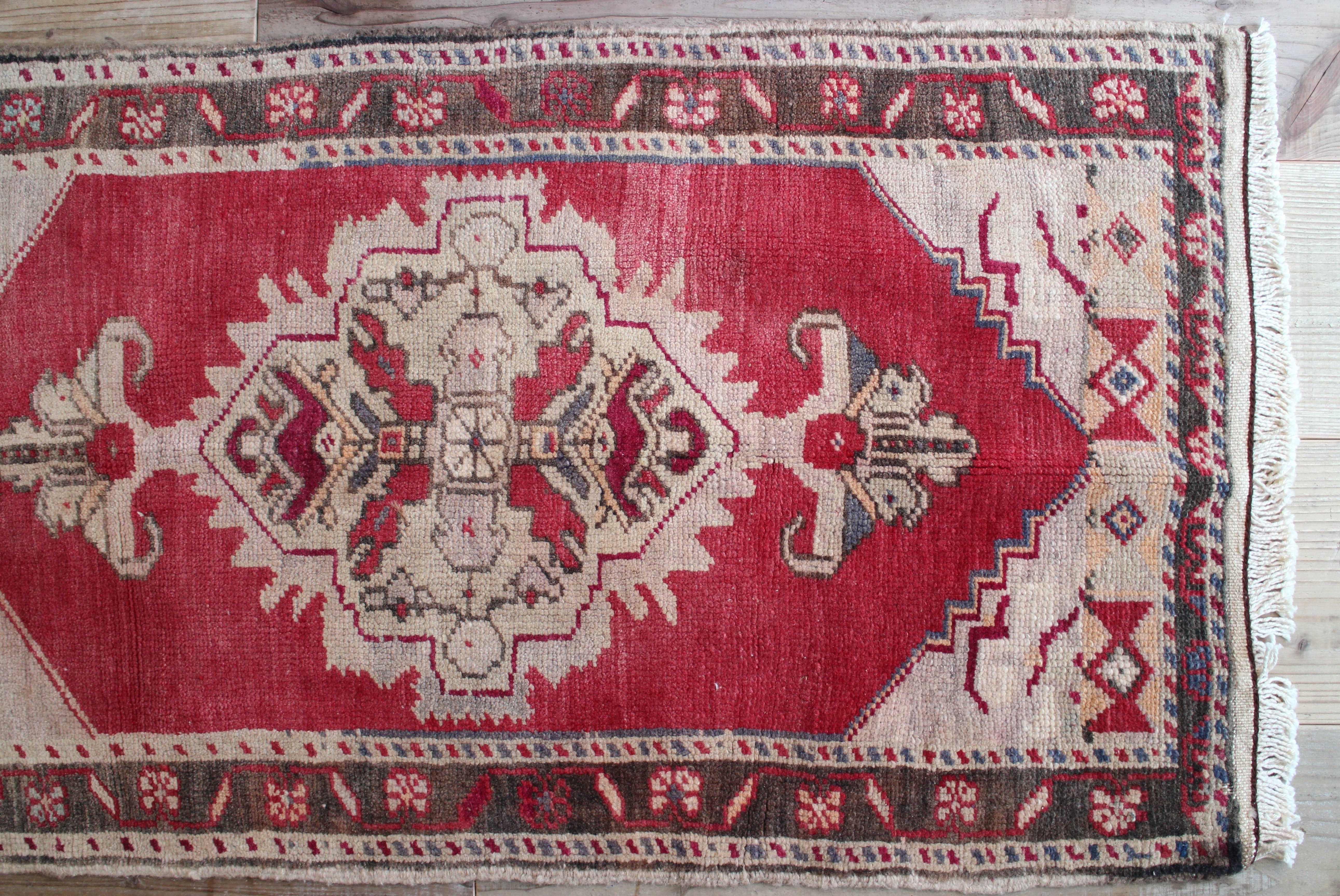 青いオールドキリム