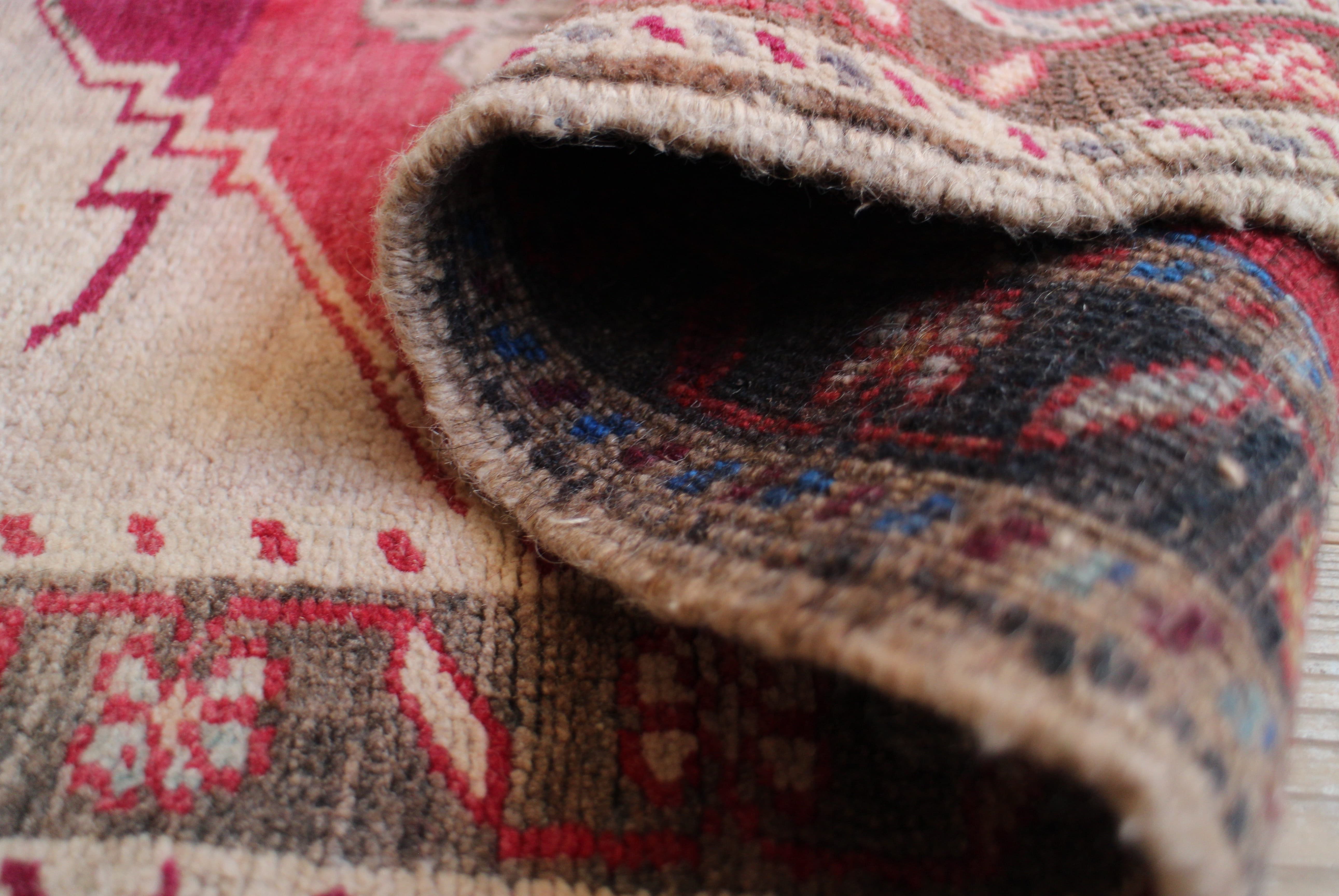 青いオールドキリム