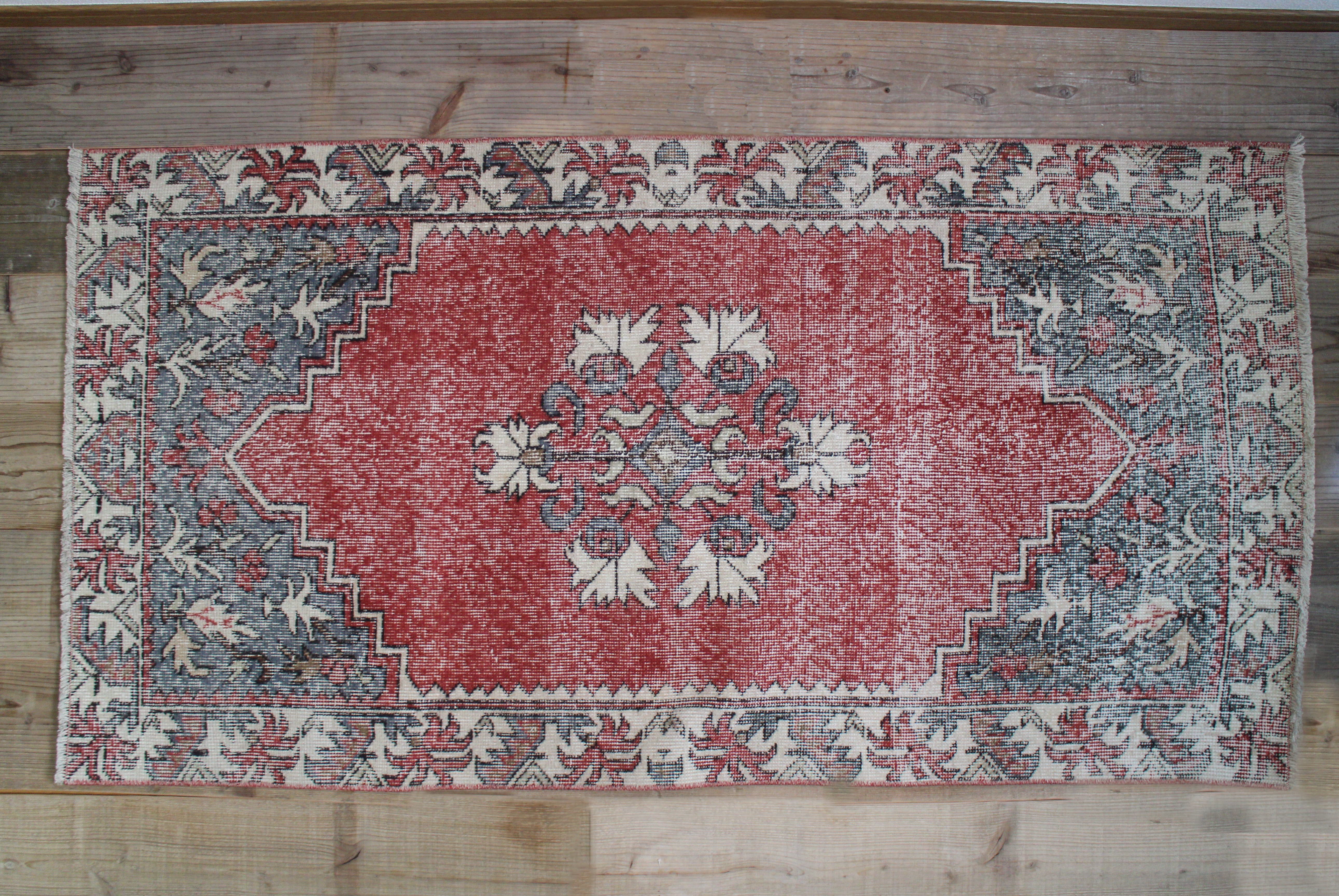 ブラック　オールドキリム