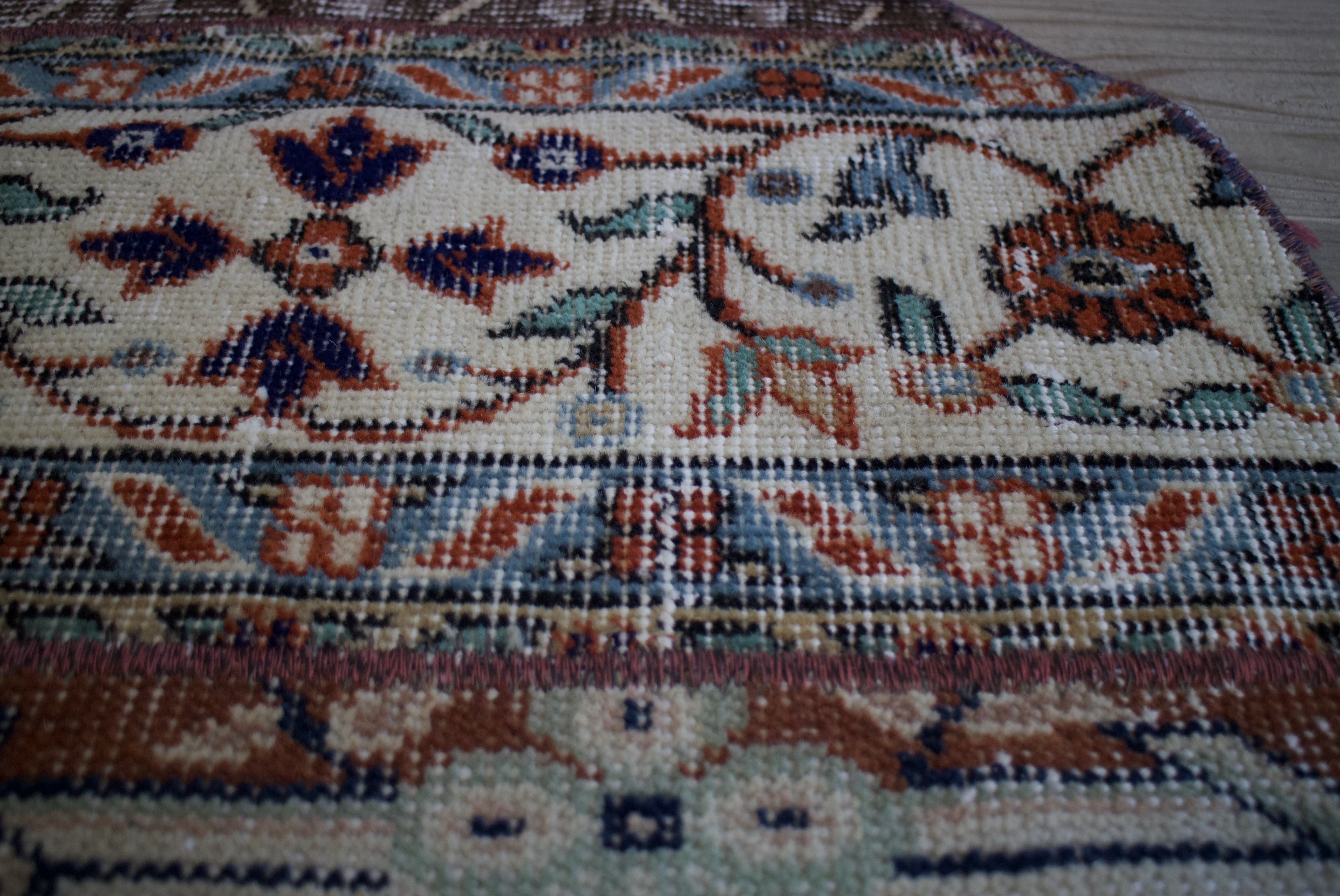 ベージュ　オールドキリム