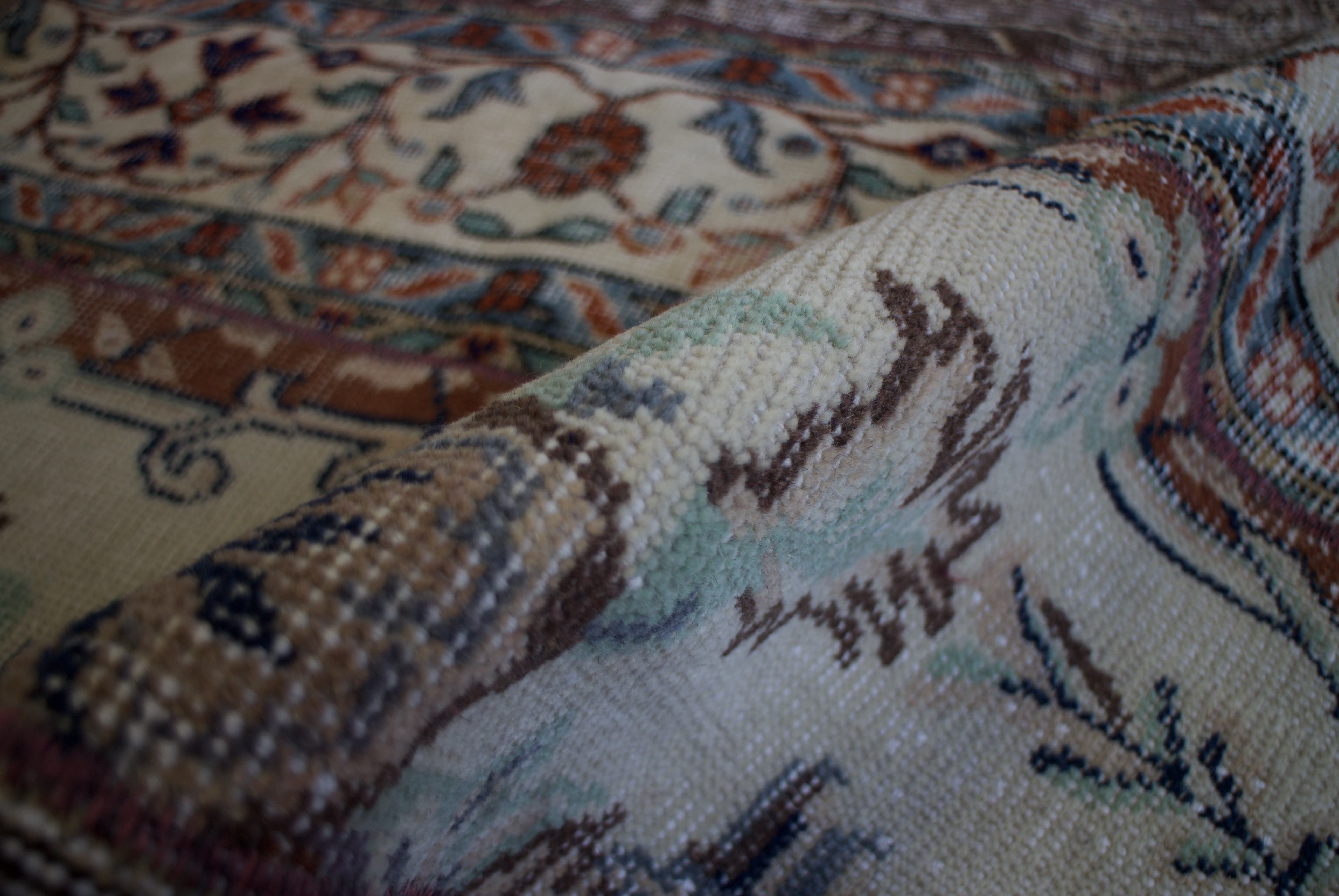 ベージュ　オールドキリム