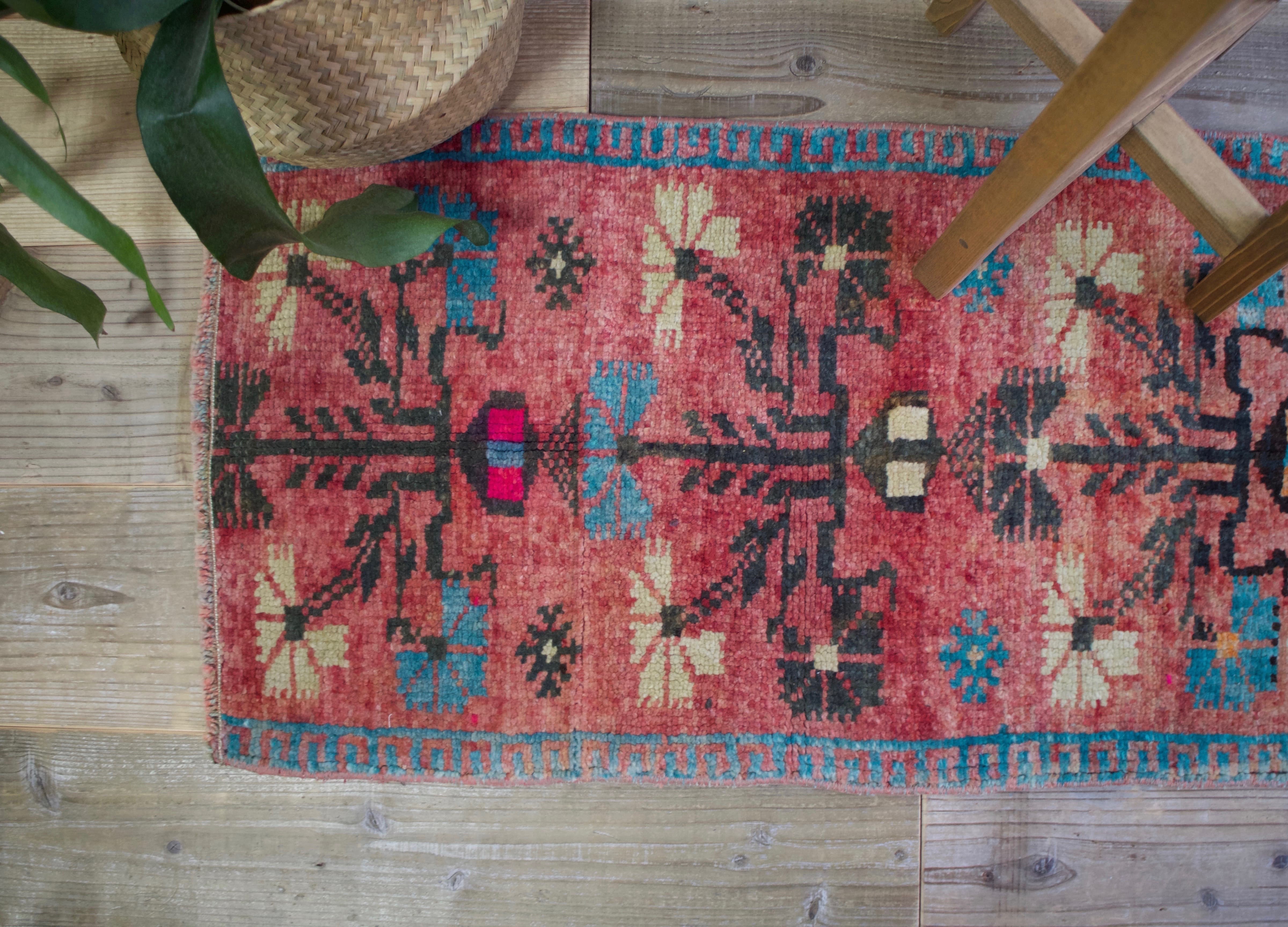 オレンジのオールドキリム