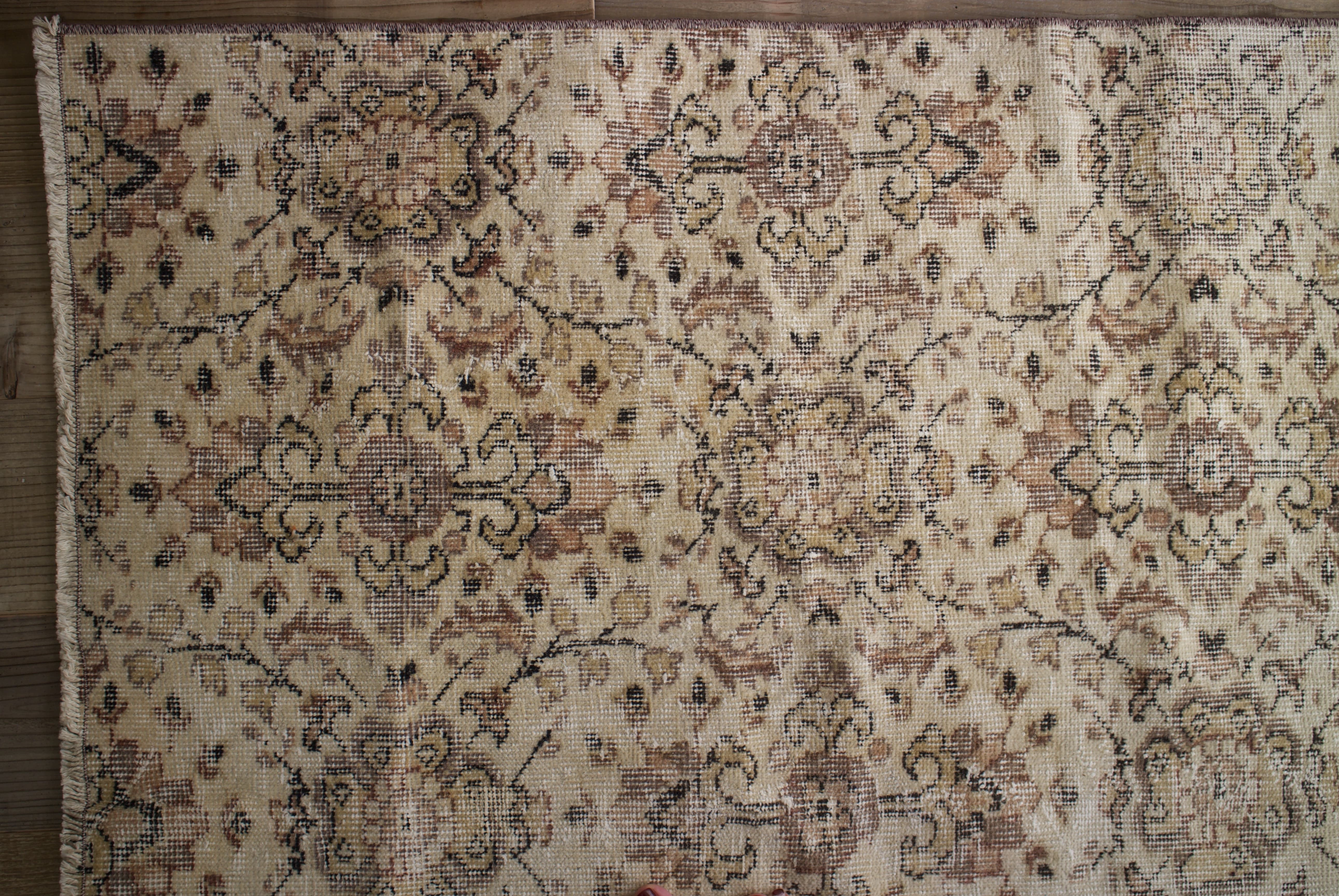 イエローベージュ　オールドキリム　オールドキリム